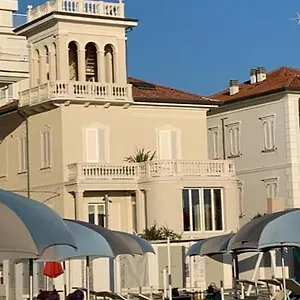 Frühstückspension La Torretta Luxury - Adults Only -, Rimini